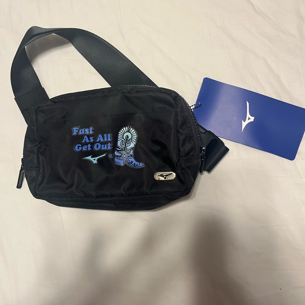 Mizuno Black Crossbody/Belt Bag